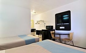 Motel 6-Carlsbad, Nm